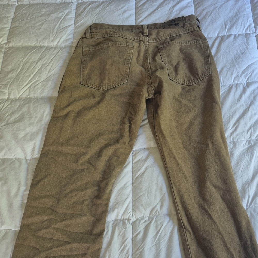 Wrangler Men's Khaki Chinos